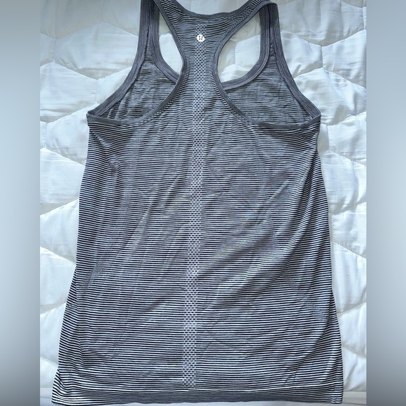 Lululemon Swiftly Tank Orangetheory - Picture 3 of 4